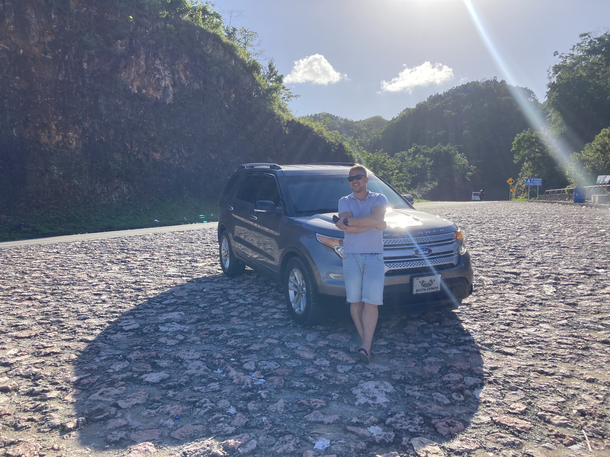 Rendiauto Ford Explorer Dominikaani Vabariigis