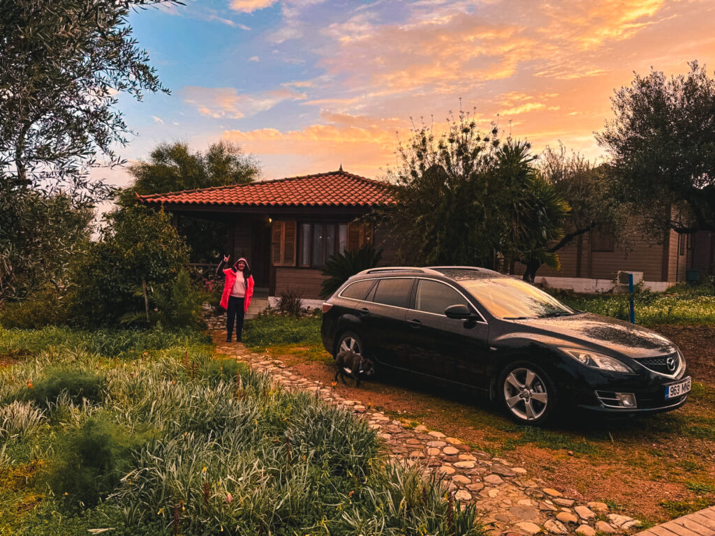 Meie auto Kreekas Peloponnesose poolsaarel roadtripi ajal